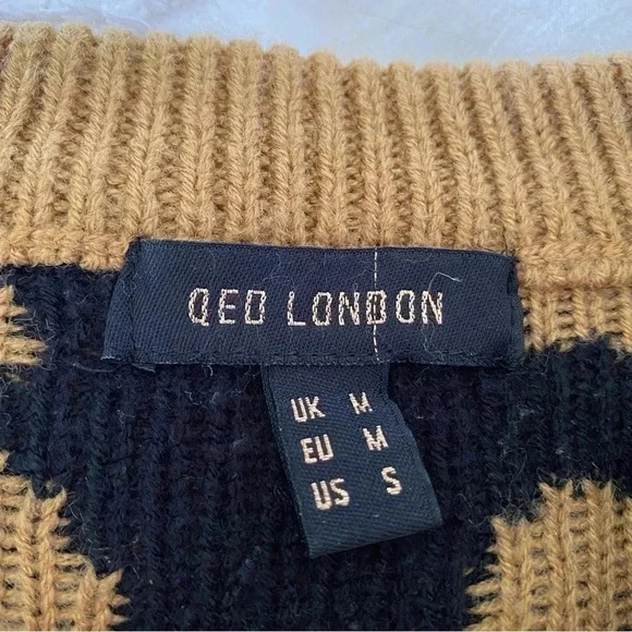 QED London Leopard Print Knit Sweater Chunky Crew Neck: Medium - Picture 7 of 7